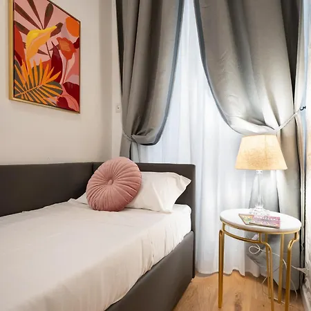 Apartman Via Palazzuolo 87 - Charming - Newly Renovated Elegance And Style Near Station *