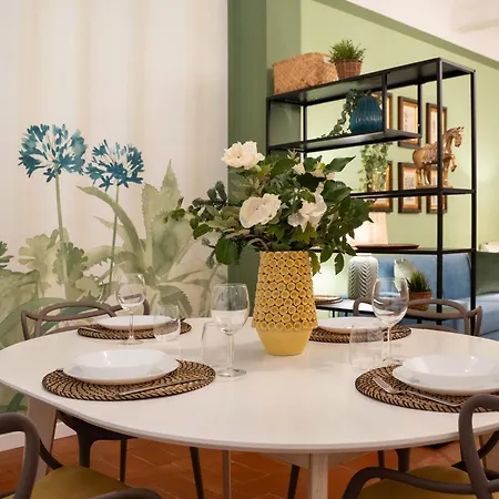 Via Palazzuolo 87 - Charming - Newly Renovated Elegance And Style Near Station *