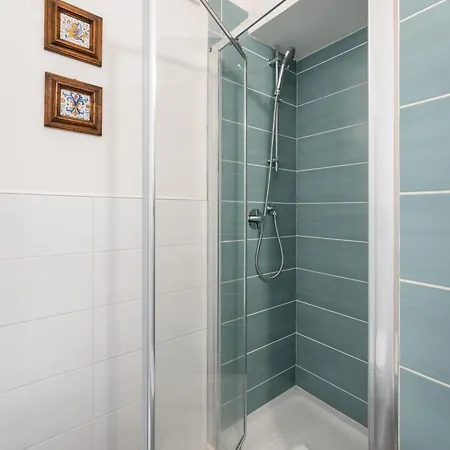 Via Palazzuolo 87 - Charming - Newly Renovated Elegance And Style Near Station Apartman